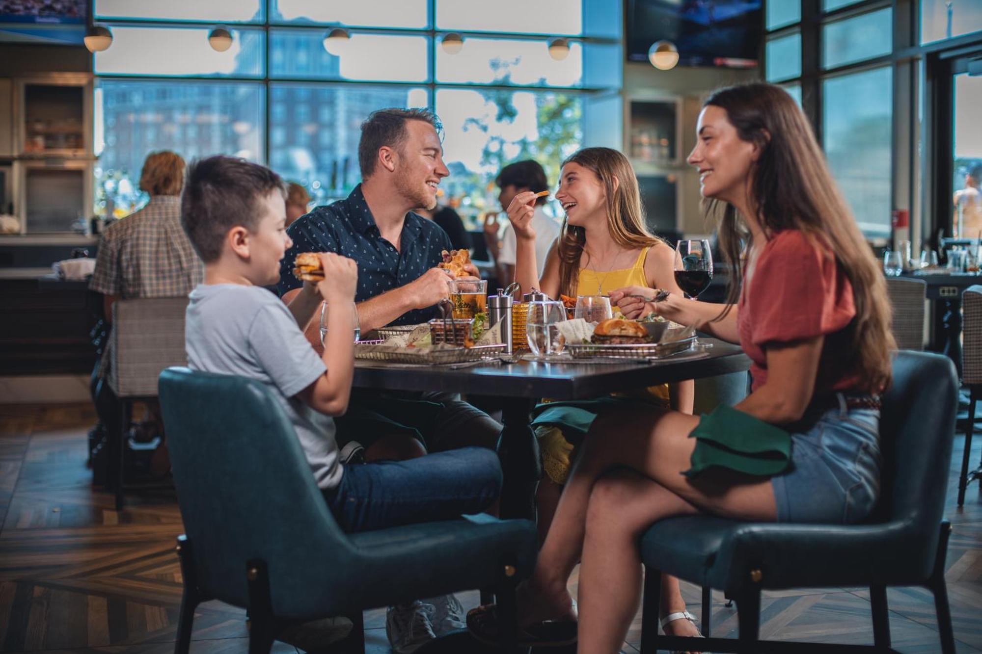 Embassy Suites By Hilton Virginia Beach Oceanfront Resort Екстериор снимка